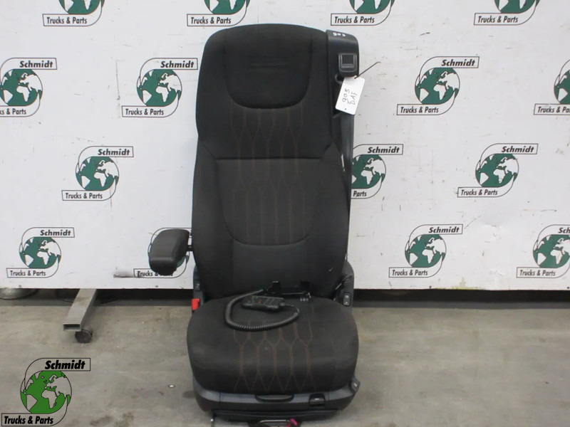 DAF 2104652 LUXEN STOEL DAF XF 450 EURO 6 MODEL 2021 - Sedaček pro Nákladní auto: obrázek 1 DAF 2104652 LUXEN STOEL DAF XF 450 EURO 6 MODEL 2021 - Sedaček pro Nákladní auto: obrázek 1