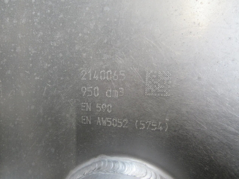 DAF 2140065 DIESELTANK DAF XF 480 EURO 6 MODEL 2021 950 LITER - Palivová nádrž pro Nákladní auto: obrázek 5 DAF 2140065 DIESELTANK DAF XF 480 EURO 6 MODEL 2021 950 LITER - Palivová nádrž pro Nákladní auto: obrázek 5