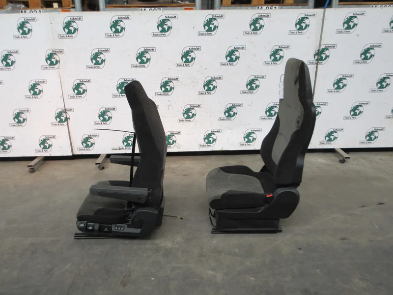 DAF 81.62307-6681 // 81.62307-6628 STOELEN SET MAN 18.500 MODEL 2020 - Sedaček pro Nákladní auto: obrázek 4 DAF 81.62307-6681 // 81.62307-6628 STOELEN SET MAN 18.500 MODEL 2020 - Sedaček pro Nákladní auto: obrázek 4