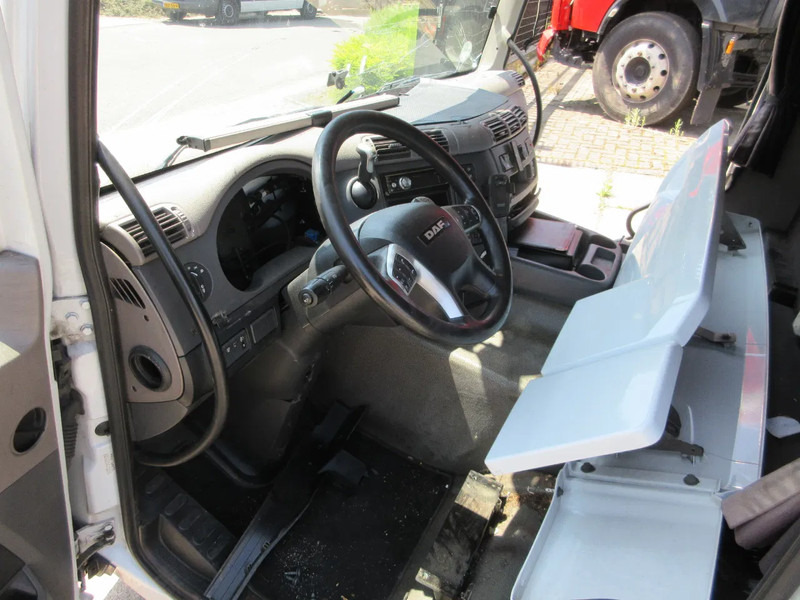 DAF DAF CF 410 EURO 6 MODEL 2021 VOOR ONDERDELEN DONOR EURO 6 - Kabina a interiér pro Nákladní auto: obrázek 5 DAF DAF CF 410 EURO 6 MODEL 2021 VOOR ONDERDELEN DONOR EURO 6 - Kabina a interiér pro Nákladní auto: obrázek 5