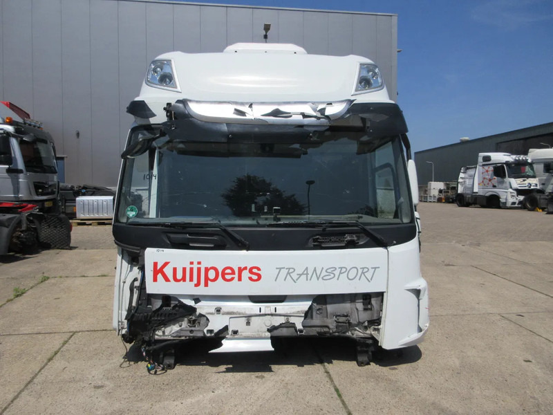 DAF DAF CF 410 EURO 6 MODEL 2021 VOOR ONDERDELEN DONOR EURO 6 - Kabina a interiér pro Nákladní auto: obrázek 4 DAF DAF CF 410 EURO 6 MODEL 2021 VOOR ONDERDELEN DONOR EURO 6 - Kabina a interiér pro Nákladní auto: obrázek 4