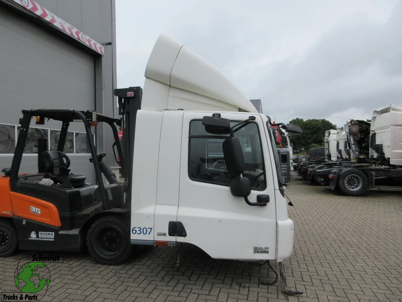 DAF DAF CF 75 DAGCABINE MODEL EURO 5 - Kabina a interiér pro Nákladní auto: obrázek 1 DAF DAF CF 75 DAGCABINE MODEL EURO 5 - Kabina a interiér pro Nákladní auto: obrázek 1