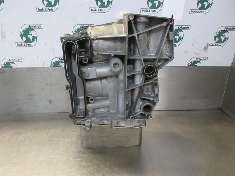 DAF XF460 1905847/2273314 OLIEMODULE EURO 6 - Chladič oleje pro Nákladní auto: obrázek 2 DAF XF460 1905847/2273314 OLIEMODULE EURO 6 - Chladič oleje pro Nákladní auto: obrázek 2