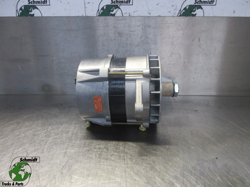 Iveco 0 120 689 524 BOSCH DYNAMO IVECO EURO 2 NIEUWE OP VOORRAAD - Alternátor pro Nákladní auto: obrázek 1 Iveco 0 120 689 524 BOSCH DYNAMO IVECO EURO 2 NIEUWE OP VOORRAAD - Alternátor pro Nákladní auto: obrázek 1