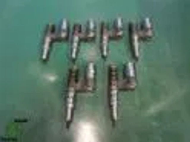 Iveco 504100287 // BOSCH NR. 0414 700 006 CUSOR 8 MOTOR INJECTORS EURO 5 - Palivový filtr pro Nákladní auto: obrázek 2 Iveco 504100287 // BOSCH NR. 0414 700 006 CUSOR 8 MOTOR INJECTORS EURO 5 - Palivový filtr pro Nákladní auto: obrázek 2