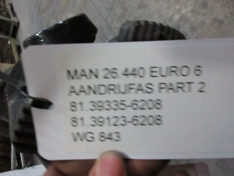 MAN 81.39335-6208//26.440 TGX TGS 6X2 BDF MODEL - Poloosa pro Nákladní auto: obrázek 2 MAN 81.39335-6208//26.440 TGX TGS 6X2 BDF MODEL - Poloosa pro Nákladní auto: obrázek 2
