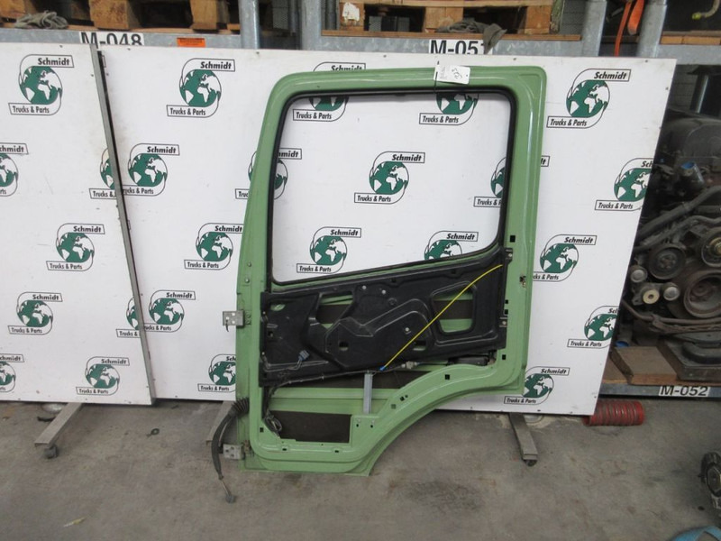 Mercedes-Benz AXOR A 979 720 20 05 PORTIER RECHTS - Dveře a díly pro Nákladní auto: obrázek 3 Mercedes-Benz AXOR A 979 720 20 05 PORTIER RECHTS - Dveře a díly pro Nákladní auto: obrázek 3