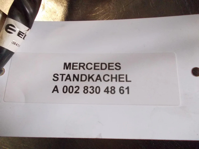 Mercedes-Benz D1L P A 002 830 48 61 STANDKACHEL - Topení/ Ventilace pro Nákladní auto: obrázek 5 Mercedes-Benz D1L P A 002 830 48 61 STANDKACHEL - Topení/ Ventilace pro Nákladní auto: obrázek 5