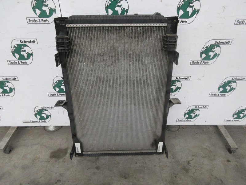Renault PREMIUM 7421699253 RADIATEUR HELA 8MK 376 745- 151 - Chladič pro Nákladní auto: obrázek 2 Renault PREMIUM 7421699253 RADIATEUR HELA 8MK 376 745- 151 - Chladič pro Nákladní auto: obrázek 2