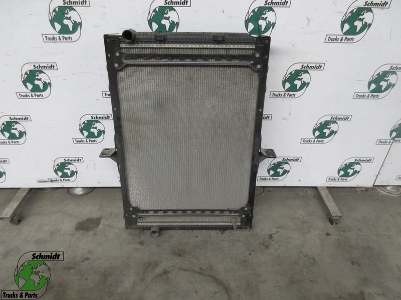Renault PREMIUM 7421699253 RADIATEUR HELA 8MK 376 745- 151 - Chladič pro Nákladní auto: obrázek 1 Renault PREMIUM 7421699253 RADIATEUR HELA 8MK 376 745- 151 - Chladič pro Nákladní auto: obrázek 1
