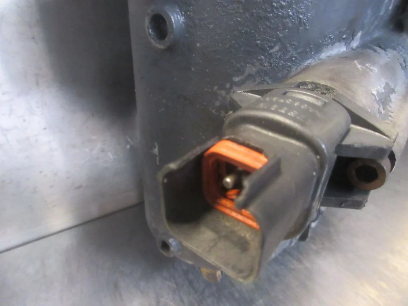 Scania 2052847//2238138 BRANSTOFFILTER SCANIA R 450 EURO 6 - Palivový filtr pro Nákladní auto: obrázek 4 Scania 2052847//2238138 BRANSTOFFILTER SCANIA R 450 EURO 6 - Palivový filtr pro Nákladní auto: obrázek 4