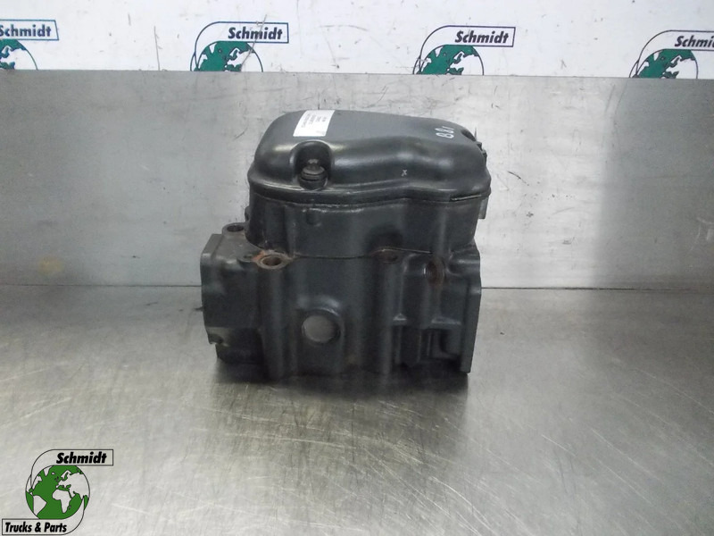 Scania 2245533 575999 // R 450 CILINDERKOP EURO 6 - Blok válců pro Nákladní auto: obrázek 1 Scania 2245533 575999 // R 450 CILINDERKOP EURO 6 - Blok válců pro Nákladní auto: obrázek 1