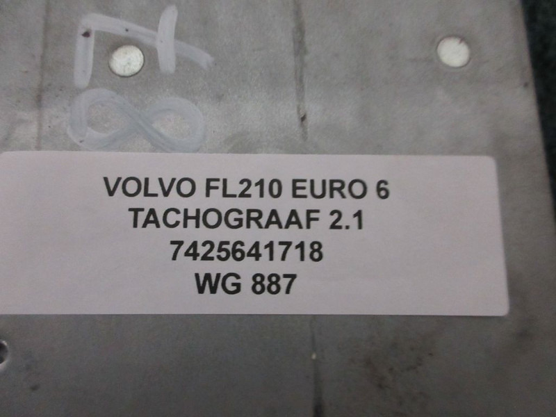 Volvo FL210 7425641718 TACHOGRAAF 2.1 EURO 6 - Elektrický systém pro Nákladní auto: obrázek 3 Volvo FL210 7425641718 TACHOGRAAF 2.1 EURO 6 - Elektrický systém pro Nákladní auto: obrázek 3