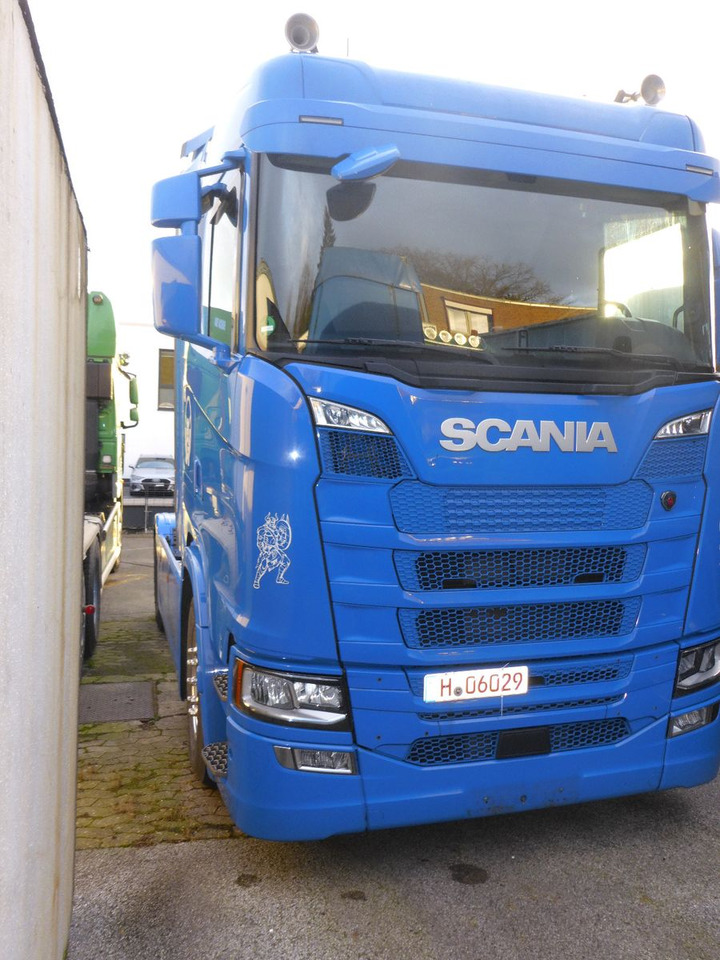 Scania S500 1. Hand+Top+GGVS/ADR+WIE NEU - Tahač: obrázek 4 Scania S500 1. Hand+Top+GGVS/ADR+WIE NEU - Tahač: obrázek 4