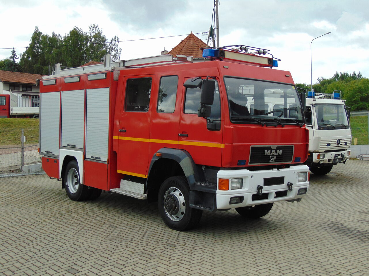 MAN LE14.260 4x4 MAGIRUS - Hasičský vůz: obrázek 2 MAN LE14.260 4x4 MAGIRUS - Hasičský vůz: obrázek 2