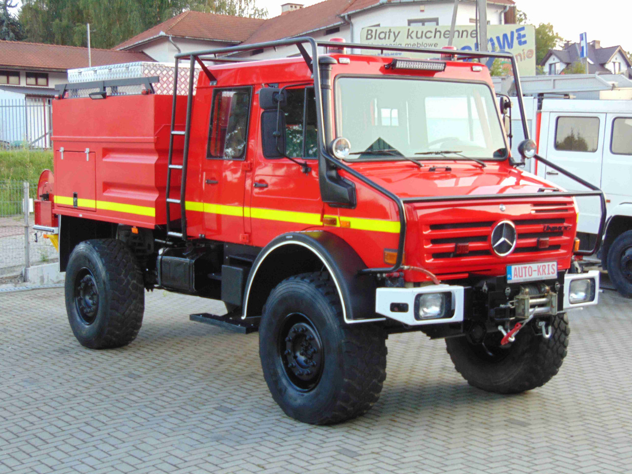 MERCEDES-BENZ Unimog U5000 4x4 DESAUTEL - 5000 WATER !!! - Hasičský vůz: obrázek 2 MERCEDES-BENZ Unimog U5000 4x4 DESAUTEL - 5000 WATER !!! - Hasičský vůz: obrázek 2