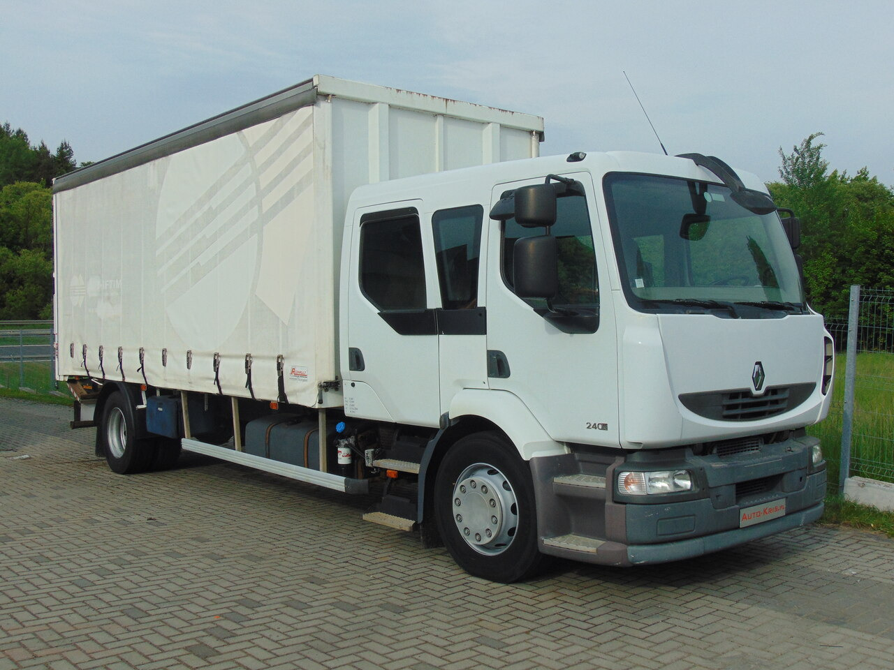 RENAULT Midlum 240DXi - Plachtový nákladní auto: obrázek 2 RENAULT Midlum 240DXi - Plachtový nákladní auto: obrázek 2