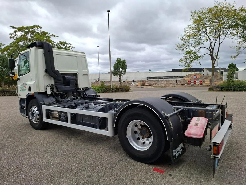 DAF CF75-250 / ADR / ONLY:320740 KM / PTO / INLINER / ALCOA / GOOD CONDITION / MANUAL / EURO-5 / 2011 - Podvozek s kabinou: obrázek 3 DAF CF75-250 / ADR / ONLY:320740 KM / PTO / INLINER / ALCOA / GOOD CONDITION / MANUAL / EURO-5 / 2011 - Podvozek s kabinou: obrázek 3