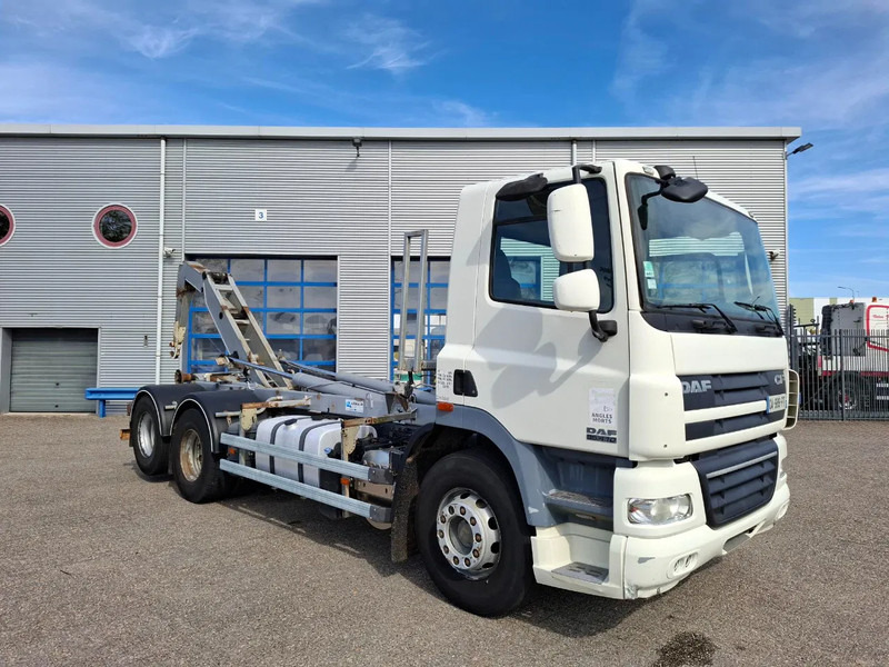 DAF CF85-410 / 6X2 / DEB / DALBY HOOK 15TON / AIRCO / ONLY:744381 KM / MANUAL / EURO-5 / 2012 - Hákový nosič kontejnerů: obrázek 4 DAF CF85-410 / 6X2 / DEB / DALBY HOOK 15TON / AIRCO / ONLY:744381 KM / MANUAL / EURO-5 / 2012 - Hákový nosič kontejnerů: obrázek 4