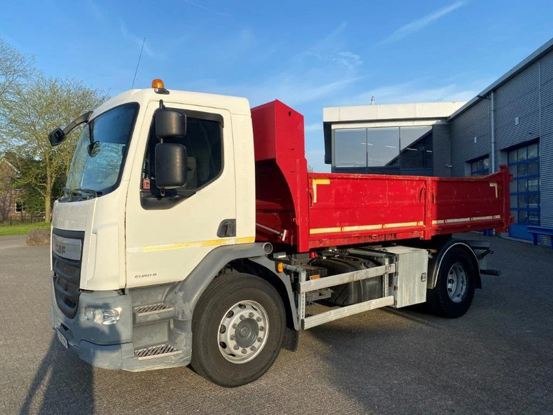 DAF LF310 / MAREL TIPPER / TUV:09-08-2024 / ONLY:145335 KM / MANUAL / EURO-6 / 2016 - Sklápěč: obrázek 1 DAF LF310 / MAREL TIPPER / TUV:09-08-2024 / ONLY:145335 KM / MANUAL / EURO-6 / 2016 - Sklápěč: obrázek 1