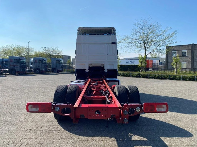 DAF XF106-460 / INTARDER / SPACE CAB / MANUAL / EURO-6 / 2015 - Podvozek s kabinou: obrázek 4 DAF XF106-460 / INTARDER / SPACE CAB / MANUAL / EURO-6 / 2015 - Podvozek s kabinou: obrázek 4