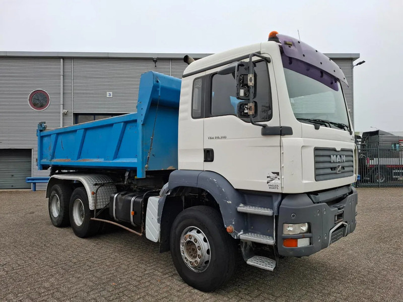 MAN TGA 26.310 / 6X4 / 2XBIG AXLE / 2SIDE TIPPER / ONLY:545423 KM / TUV:06-05-2026 / FULL-STEEL / AIRCO / MANUAL / EURO-4 / 2005 - Sklápěč: obrázek 4 MAN TGA 26.310 / 6X4 / 2XBIG AXLE / 2SIDE TIPPER / ONLY:545423 KM / TUV:06-05-2026 / FULL-STEEL / AIRCO / MANUAL / EURO-4 / 2005 - Sklápěč: obrázek 4