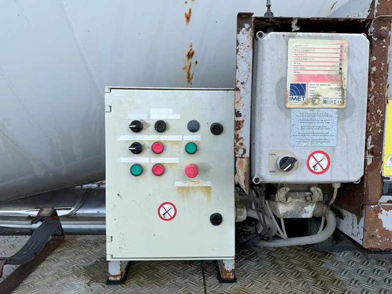 Příslušenství Liebherr 804 FSL 804 FSL / 8m³ / WATERTANK 500 LITER / POMP NOT INCLUDED / ! EMPTY ! / 2015: obrázek 8