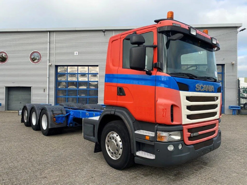 Scania G400 / 8X4 / 9TON FRONT AXLE / PTO / LIFT+LENKACHSE / ALCOA'S / AIRCO / MANUAL / EURO-5 / 2011 - Podvozek s kabinou: obrázek 2 Scania G400 / 8X4 / 9TON FRONT AXLE / PTO / LIFT+LENKACHSE / ALCOA'S / AIRCO / MANUAL / EURO-5 / 2011 - Podvozek s kabinou: obrázek 2