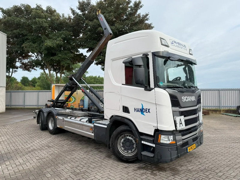 Scania NGS R410 / ENGINE RUNNING / RETARDER / LIFT+LENKACHSE / HIAB 21TON HOOK / NL TRUCK / FRIDGE / EURO-6 / 2019 - Hákový nosič kontejnerů: obrázek 3 Scania NGS R410 / ENGINE RUNNING / RETARDER / LIFT+LENKACHSE / HIAB 21TON HOOK / NL TRUCK / FRIDGE / EURO-6 / 2019 - Hákový nosič kontejnerů: obrázek 3