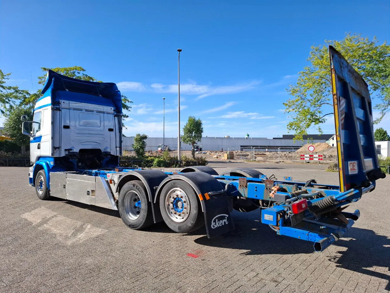 Scania R580 V8 / RETARDER / LIFT+LENKACHSE / FULL-AIR / PLATFORM 2000 KG / LEATHER / AIRCO / AUTOMATIC / EURO-6 / 2015 - Podvozek s kabinou: obrázek 3 Scania R580 V8 / RETARDER / LIFT+LENKACHSE / FULL-AIR / PLATFORM 2000 KG / LEATHER / AIRCO / AUTOMATIC / EURO-6 / 2015 - Podvozek s kabinou: obrázek 3