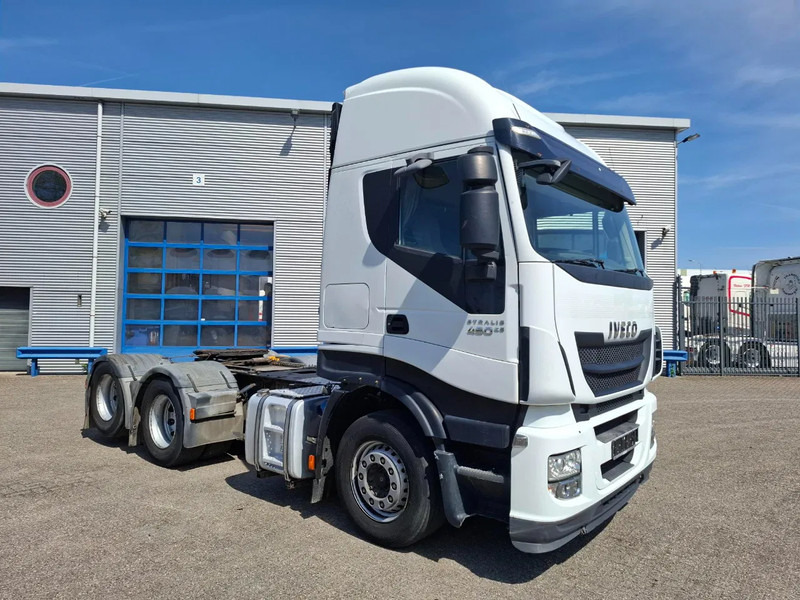 Iveco Stralis 440 / HYDRAULICS / BOOGIE / FRIDGE / 2XBED / 620664 KM / AIRCO / AUTOMATIC / EURO-6 / 2015 - Tahač: obrázek 2 Iveco Stralis 440 / HYDRAULICS / BOOGIE / FRIDGE / 2XBED / 620664 KM / AIRCO / AUTOMATIC / EURO-6 / 2015 - Tahač: obrázek 2
