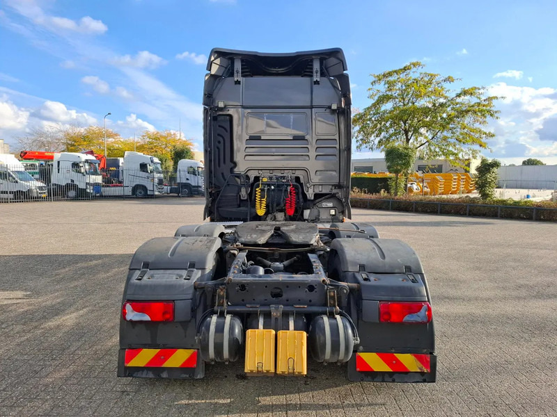 MAN TGX 26.460 / INTARDER / ACC / LWDS / LIFT AXLE / FRIDGE / 2XBED / AUTOMATIC / EURO-6 / 2020 - Tahač: obrázek 4 MAN TGX 26.460 / INTARDER / ACC / LWDS / LIFT AXLE / FRIDGE / 2XBED / AUTOMATIC / EURO-6 / 2020 - Tahač: obrázek 4
