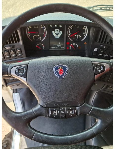 Tahač Scania R520 V8 / RETARDER / BOOGIE / FULL-AIR / ACC / LWDS / LEATHER / NAVI / XENON / FRIDGE / AUTOMATIC / EURO-6 / 2015: obrázek 15