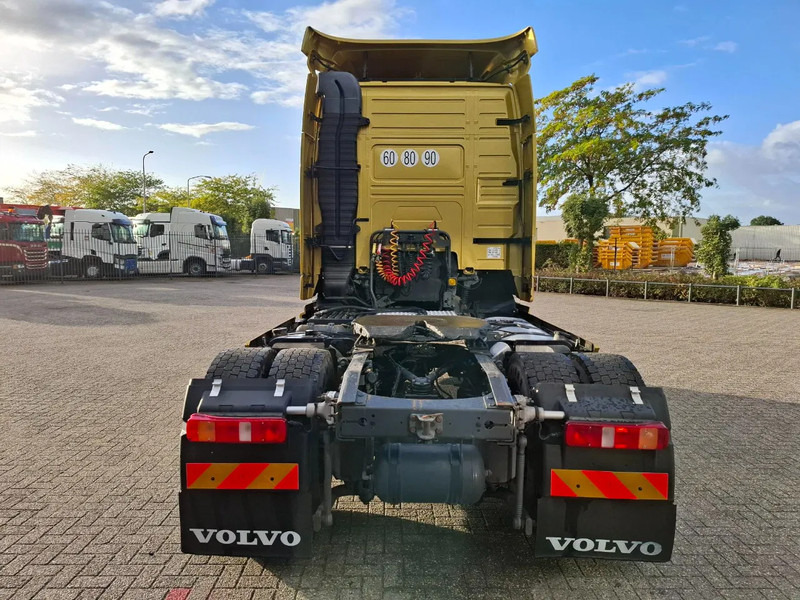 Volvo FH13-480 / VEB / HYDRAULICS / TUV:13-03-2026 / FRIDGE / GOOD CONDITION / SIDESKIRTS / MANUAL / EURO-3 / 2006 - Tahač: obrázek 4 Volvo FH13-480 / VEB / HYDRAULICS / TUV:13-03-2026 / FRIDGE / GOOD CONDITION / SIDESKIRTS / MANUAL / EURO-3 / 2006 - Tahač: obrázek 4