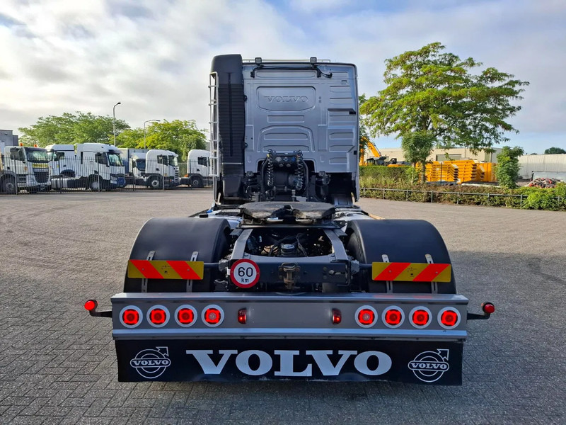 Volvo FH4-460 / HYDRAULICS / VEB+ / TUV:21-08-2025 / FRIDGE / AUTOMATIC / EURO-6 / 2015 - Tahač: obrázek 4 Volvo FH4-460 / HYDRAULICS / VEB+ / TUV:21-08-2025 / FRIDGE / AUTOMATIC / EURO-6 / 2015 - Tahač: obrázek 4