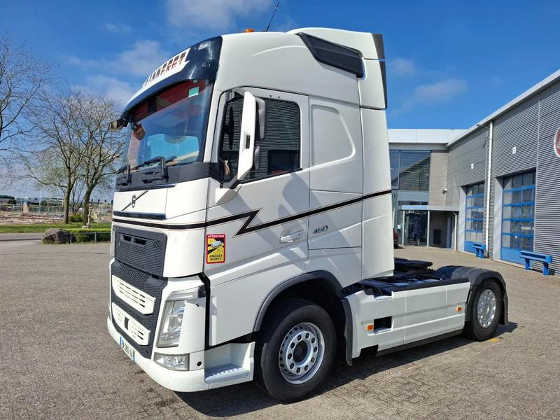 Volvo FH4-460 / VEB+ / DOUBLE TANK / FRIDGE / AUTOMATIC / EURO-6 / 2018 - Tahač: obrázek 1 Volvo FH4-460 / VEB+ / DOUBLE TANK / FRIDGE / AUTOMATIC / EURO-6 / 2018 - Tahač: obrázek 1
