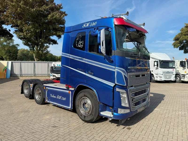 Volvo FH4-540 / ENGINE RUNNING / VEB+ / HYDRAULICS / DYNAMIC STEERING / LWDS / AUTOMATIC / EURO-6 / 2017 - Tahač: obrázek 2 Volvo FH4-540 / ENGINE RUNNING / VEB+ / HYDRAULICS / DYNAMIC STEERING / LWDS / AUTOMATIC / EURO-6 / 2017 - Tahač: obrázek 2