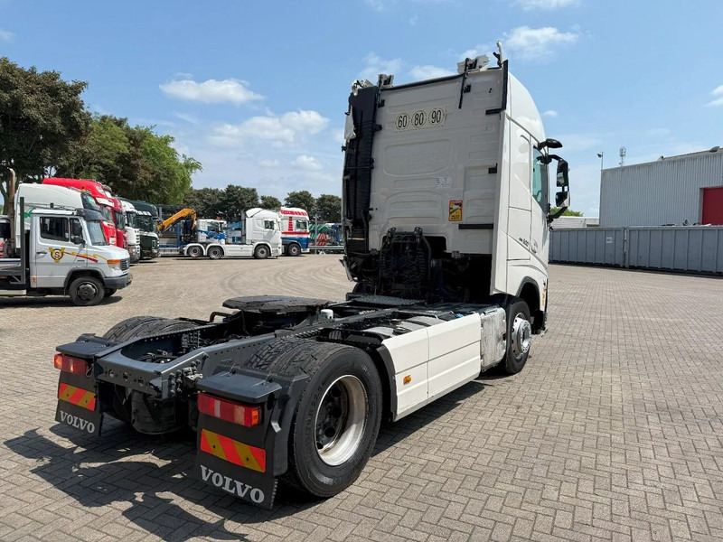 Volvo FH5-500 / ENGINE RUNNING / TURBO COMPOUND / ONLY:434243 KM / VEB+ / PARKCOOL / DOUBLE TANK / EURO-6 / 2021 - Tahač: obrázek 5 Volvo FH5-500 / ENGINE RUNNING / TURBO COMPOUND / ONLY:434243 KM / VEB+ / PARKCOOL / DOUBLE TANK / EURO-6 / 2021 - Tahač: obrázek 5