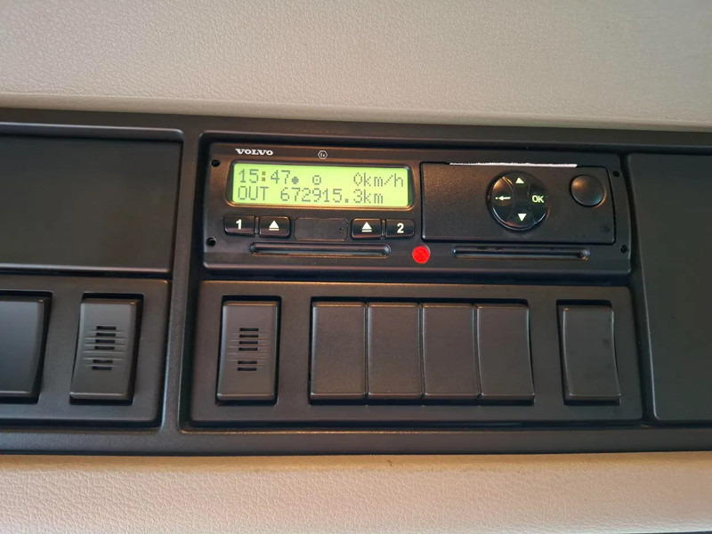 Tahač Volvo FM11-450 / VEB / ADR / ONLY:672915 KM / LWDS / AIRCO / AUTOMATIC / EURO-6 / 2018: obrázek 19