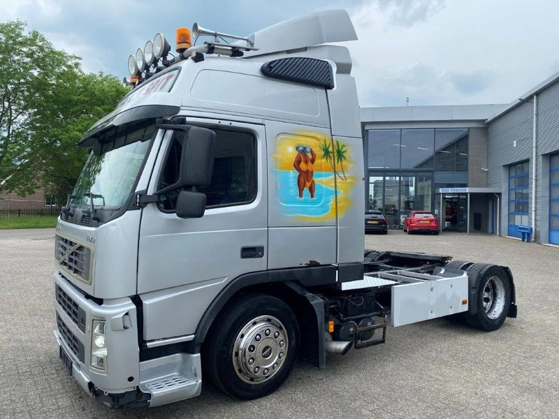 Volvo FM9-300 / MEGA / FULL-AIR / XENON / ONLY:372618KM / MANUAL / EURO-3 / 2004 - Tahač: obrázek 1 Volvo FM9-300 / MEGA / FULL-AIR / XENON / ONLY:372618KM / MANUAL / EURO-3 / 2004 - Tahač: obrázek 1