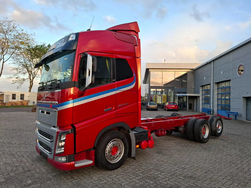 Volvo FH16-750 / BIG AXLE / VEB+ / ONLY:679711 KM / TECHNICAL 70TON / 9TON FRONT AXLE / INLINER / FULL-AIR / AUTOMATIC / EURO-6 / 2018 - Podvozek s kabinou: obrázek 1 Volvo FH16-750 / BIG AXLE / VEB+ / ONLY:679711 KM / TECHNICAL 70TON / 9TON FRONT AXLE / INLINER / FULL-AIR / AUTOMATIC / EURO-6 / 2018 - Podvozek s kabinou: obrázek 1