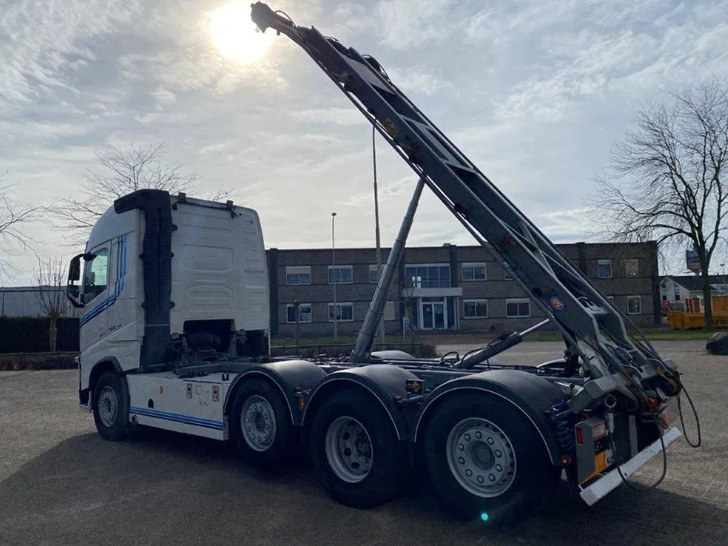 Volvo FH4-500 / 8X2 / VEB+ / DYNAMIC STEERING / FULL-AIR / 2XLIFT+LENKACHSE / TOP CONDITION / ONLY:488030KM / AUTOMATIC / EURO-6 / 201 - Nákladní auto - kabelový systém: obrázek 5 Volvo FH4-500 / 8X2 / VEB+ / DYNAMIC STEERING / FULL-AIR / 2XLIFT+LENKACHSE / TOP CONDITION / ONLY:488030KM / AUTOMATIC / EURO-6 / 201 - Nákladní auto - kabelový systém: obrázek 5