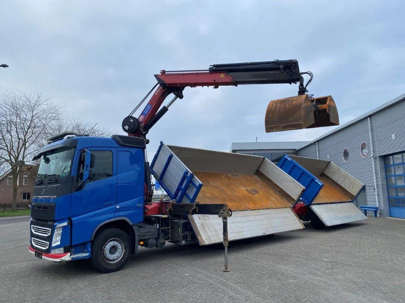 Volvo FH4-500 / HMF 3220K-RC / REMOTE / ROTATOR / 3SIDE TIPPER / DYNAMIC STEERING / ONLY:302623 KM / AUTOMATIC / EURO-6 / 2017 - Auto s hydraulickou rukou: obrázek 2 Volvo FH4-500 / HMF 3220K-RC / REMOTE / ROTATOR / 3SIDE TIPPER / DYNAMIC STEERING / ONLY:302623 KM / AUTOMATIC / EURO-6 / 2017 - Auto s hydraulickou rukou: obrázek 2