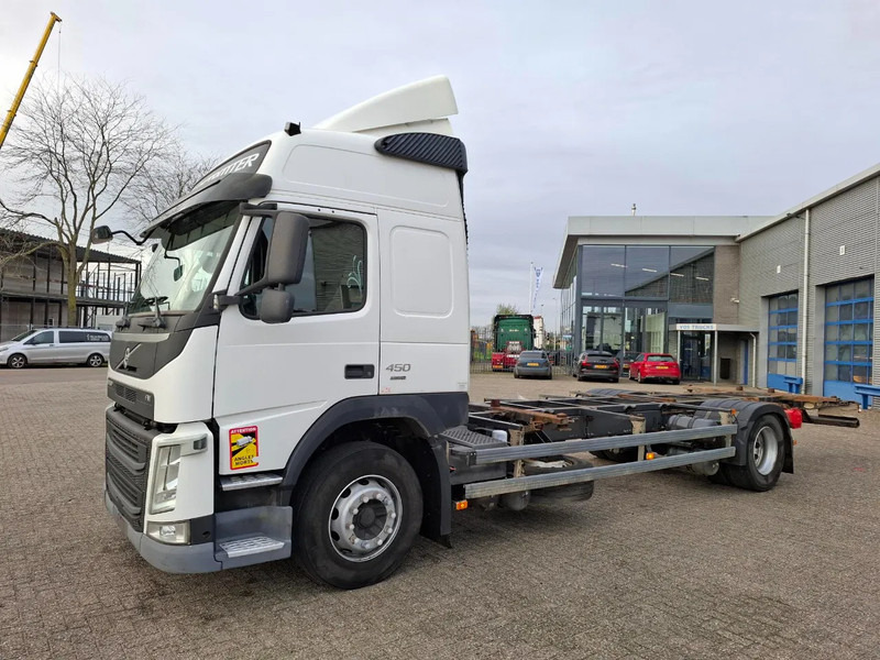 Volvo FM11-450 / VEB / FULL-AIR / 706585 KM / LWDS / AIRCO / BDF SYSTEM / AUTOMATIC / EURO-6 / 2016 - Kontejnérový podvozek/ Výměnná nástavba: obrázek 1 Volvo FM11-450 / VEB / FULL-AIR / 706585 KM / LWDS / AIRCO / BDF SYSTEM / AUTOMATIC / EURO-6 / 2016 - Kontejnérový podvozek/ Výměnná nástavba: obrázek 1