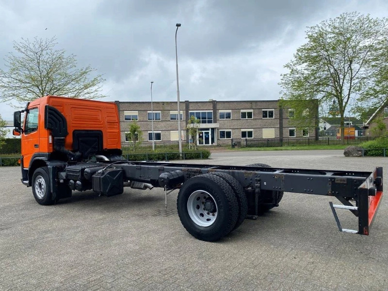 Volvo FM9-260 / HYDRAULICS / NL TRUCK / AUTOMATIC / EURO-3 / 2005 - Podvozek s kabinou: obrázek 3 Volvo FM9-260 / HYDRAULICS / NL TRUCK / AUTOMATIC / EURO-3 / 2005 - Podvozek s kabinou: obrázek 3
