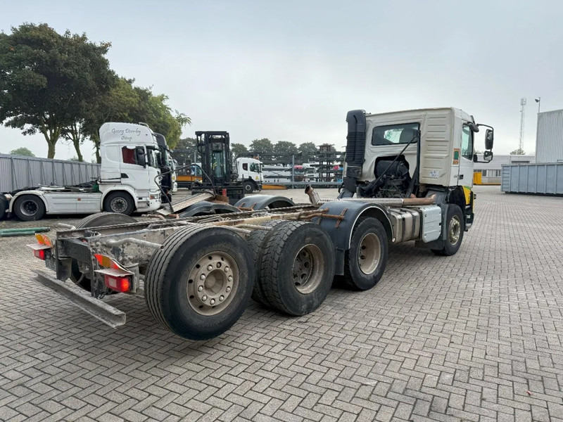 Volvo FMX 450 / ENGINE RUNNING / 8X4 / VEB / ONLY:260642 KM / PTO / LIFT+LENKACHSE / ALCOA / AUTOMATIC / EURO-6 / 2014 - Podvozek s kabinou: obrázek 5 Volvo FMX 450 / ENGINE RUNNING / 8X4 / VEB / ONLY:260642 KM / PTO / LIFT+LENKACHSE / ALCOA / AUTOMATIC / EURO-6 / 2014 - Podvozek s kabinou: obrázek 5