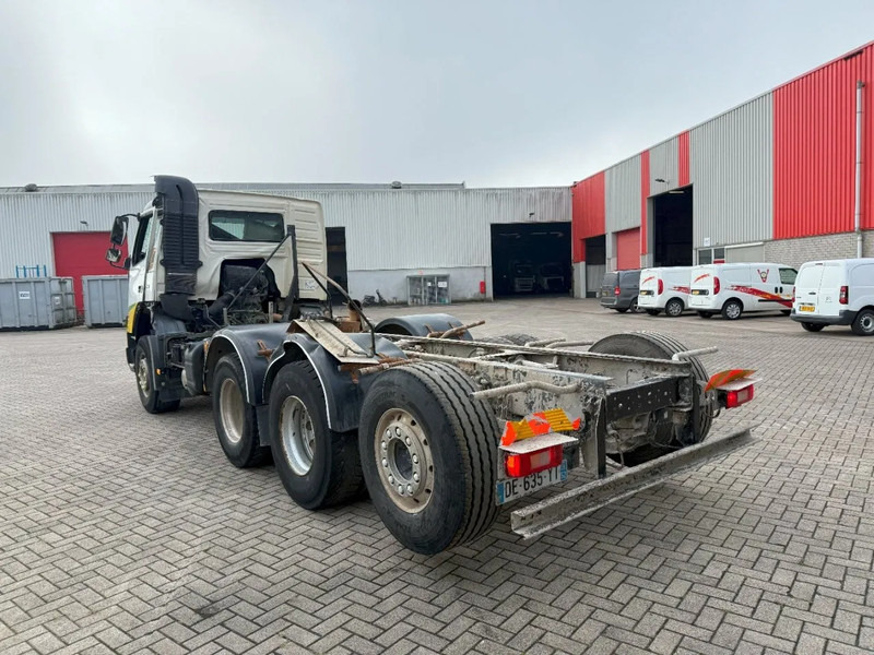 Volvo FMX 450 / ENGINE RUNNING / 8X4 / VEB / ONLY:260642 KM / PTO / LIFT+LENKACHSE / ALCOA / AUTOMATIC / EURO-6 / 2014 - Podvozek s kabinou: obrázek 3 Volvo FMX 450 / ENGINE RUNNING / 8X4 / VEB / ONLY:260642 KM / PTO / LIFT+LENKACHSE / ALCOA / AUTOMATIC / EURO-6 / 2014 - Podvozek s kabinou: obrázek 3