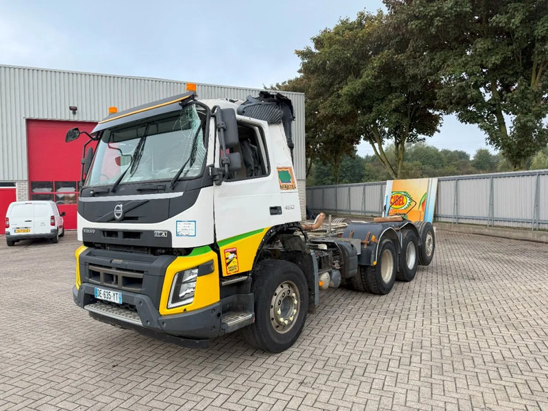 Volvo FMX 450 / ENGINE RUNNING / 8X4 / VEB / ONLY:260642 KM / PTO / LIFT+LENKACHSE / ALCOA / AUTOMATIC / EURO-6 / 2014 - Podvozek s kabinou: obrázek 1 Volvo FMX 450 / ENGINE RUNNING / 8X4 / VEB / ONLY:260642 KM / PTO / LIFT+LENKACHSE / ALCOA / AUTOMATIC / EURO-6 / 2014 - Podvozek s kabinou: obrázek 1