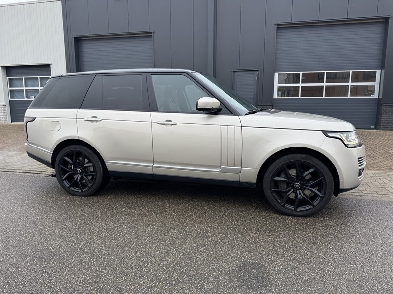 Land Rover Range Rover 4.4 SDV8, Autobio,Std-Heiz,Massage,Soft-Close, Full - Osobní auto: obrázek 2 Land Rover Range Rover 4.4 SDV8, Autobio,Std-Heiz,Massage,Soft-Close, Full - Osobní auto: obrázek 2