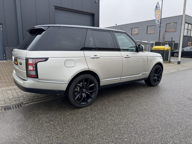 Land Rover Range Rover 4.4 SDV8, Autobio,Std-Heiz,Massage,Soft-Close, Full - Osobní auto: obrázek 3 Land Rover Range Rover 4.4 SDV8, Autobio,Std-Heiz,Massage,Soft-Close, Full - Osobní auto: obrázek 3